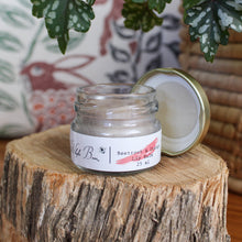 Load image into Gallery viewer, Beetroot and Orange Exfoliating Lip balm - 25ml